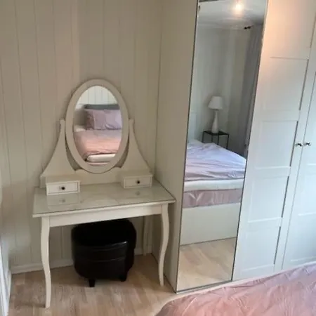 Sentral 4-roms I Trollbakken Tromsø