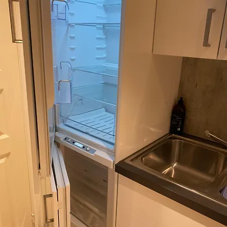 Sentral 4-roms I Trollbakken Apartment Tromso