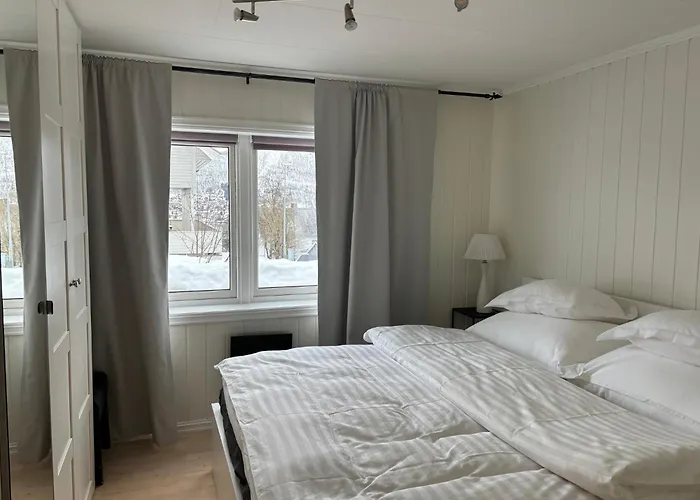 Apartamento Sentral 4-roms I Trollbakken Tromsø